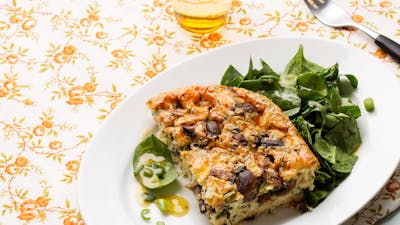 Frittata cetogénica con champiñones y queso