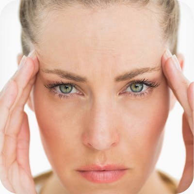 Migraña escalofríos dolor de estómago