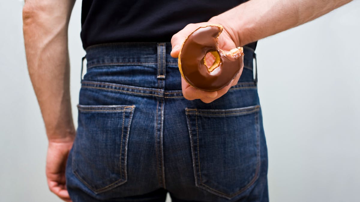 Guía sobre hacer trampa al comer bajo en carbohidratos y keto