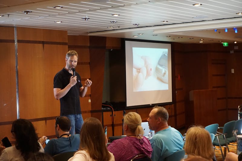 Dr. Andreas Eenfeldt