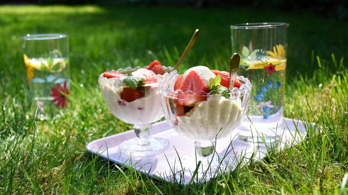 Helado keto de vainilla sin azúcar