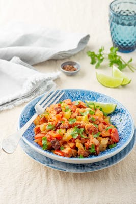 Chayote con chuletas de cerdo ahumadas low carb