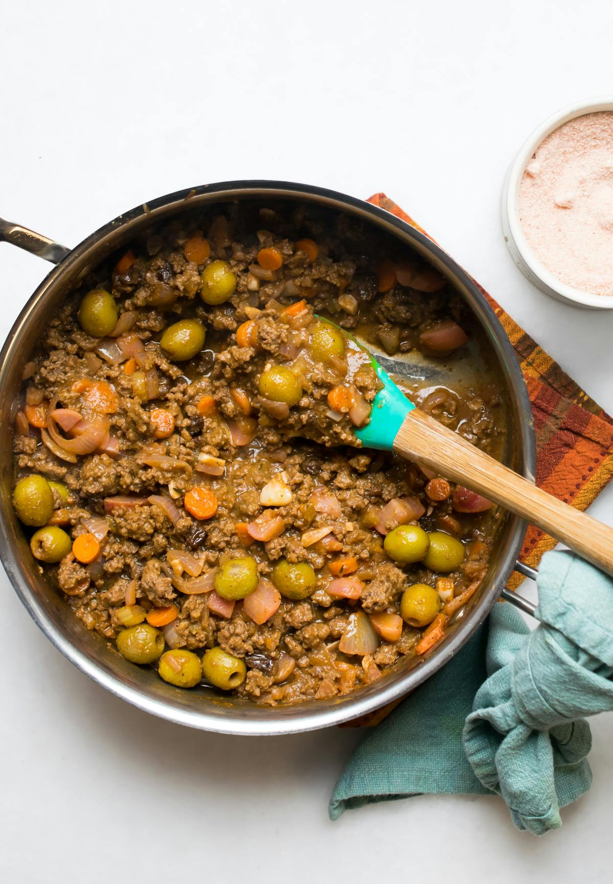 Picadillo cubano bajo en carbohidratos