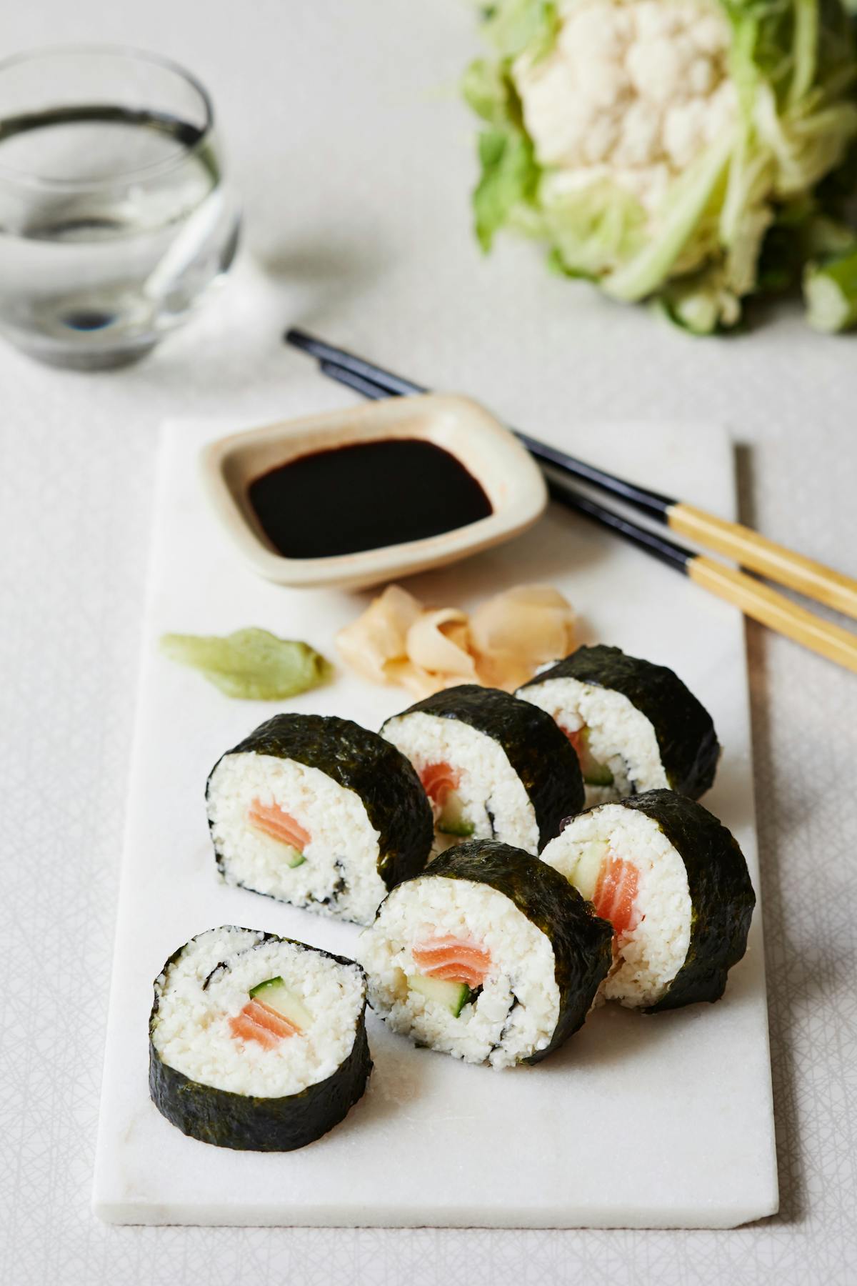 Rollos de sushi bajos en carbohidratos
