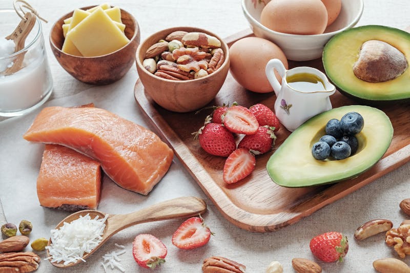 Dieta cetogénica con alimentos saludables