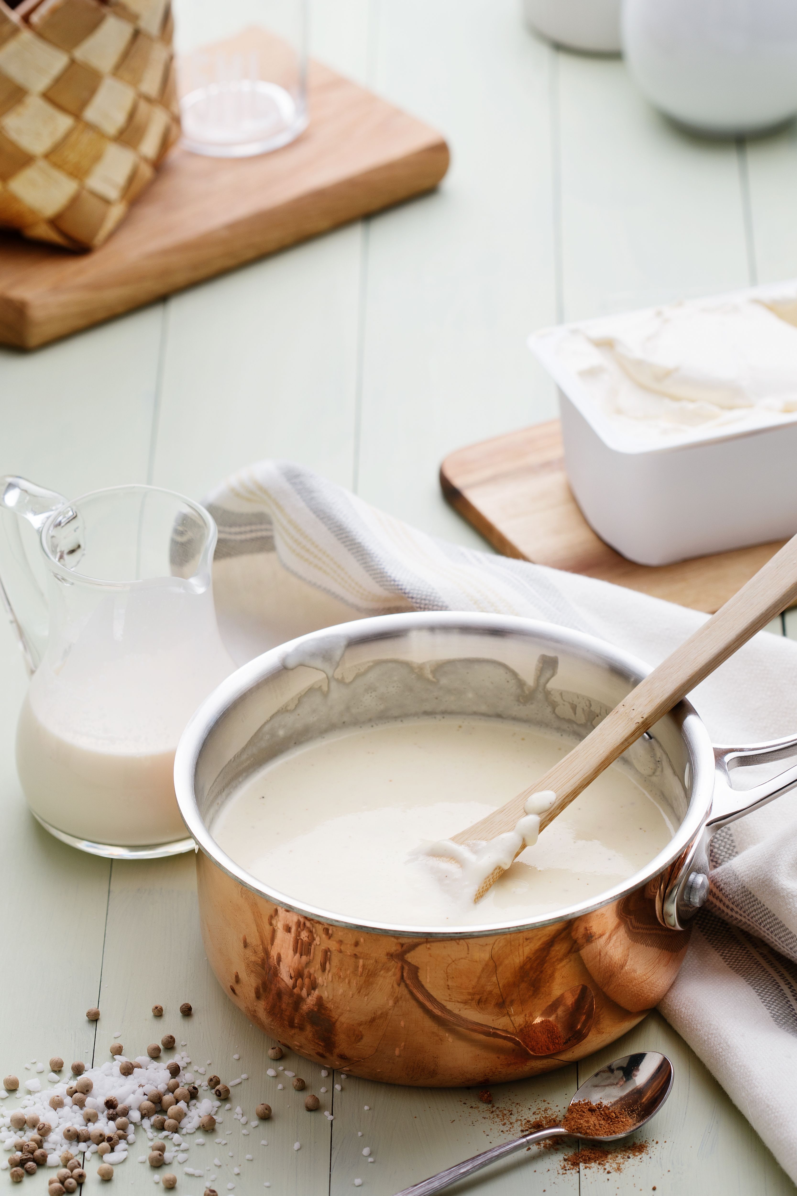 Salsa bechamel keto