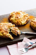 Queso fundido con atún