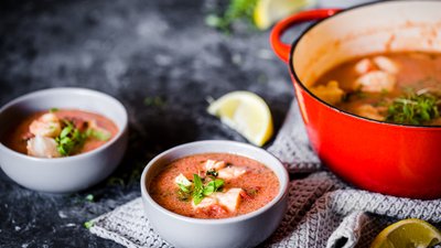 Estofado italiano de pescado bajo en carbohidratos