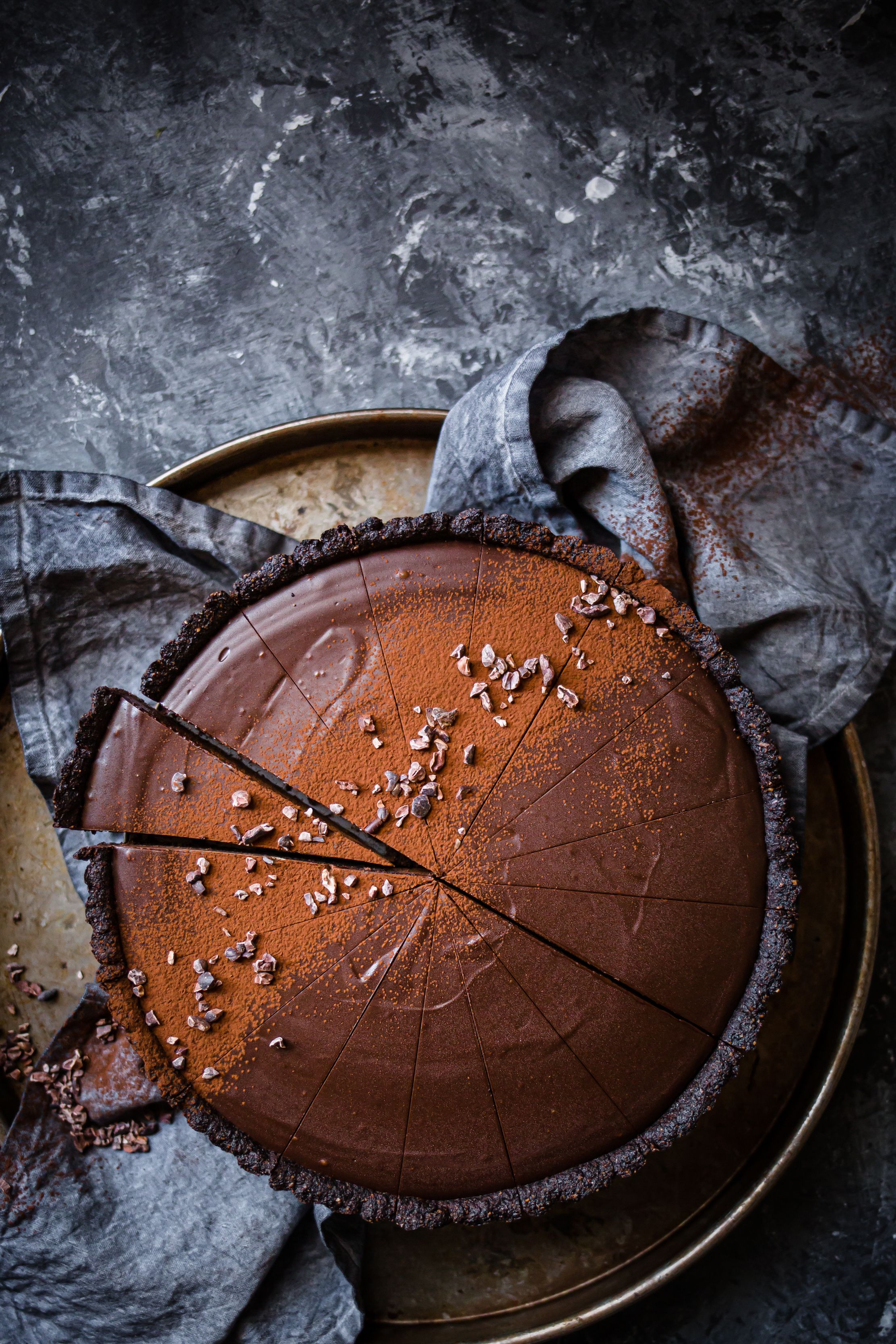 Torta ganache de chocolate, vegana y baja en carbos