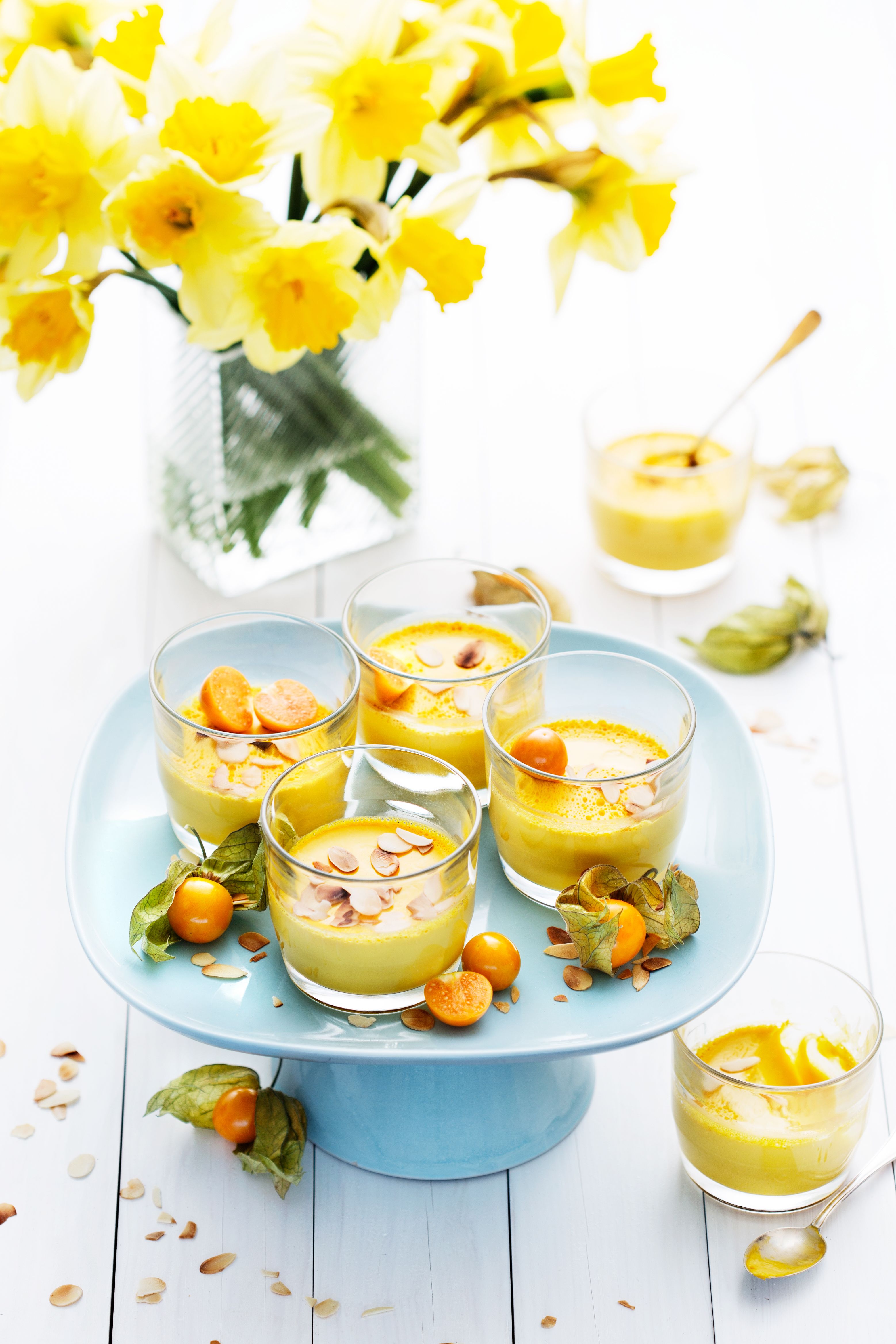 Pannacotta keto de azafrán
