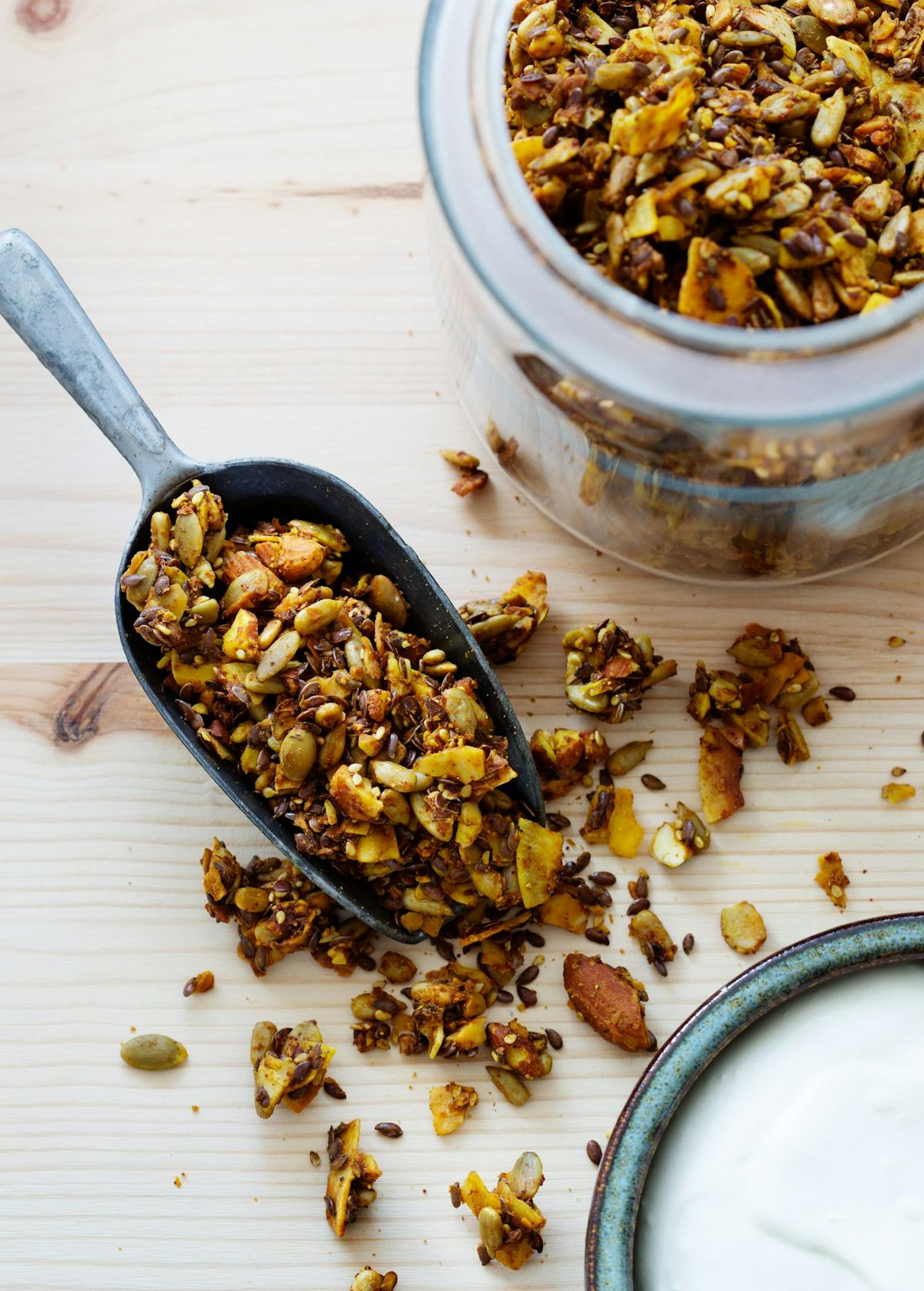 Granola dorada baja en carbohidratos