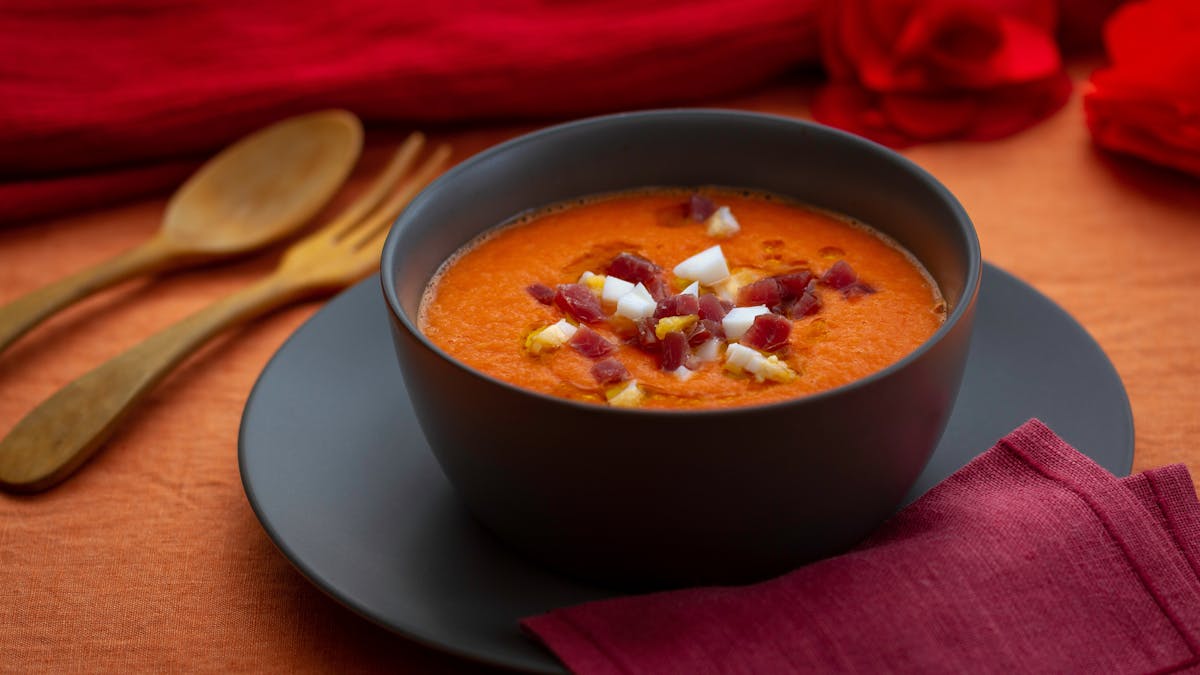 Salmorejo low carb