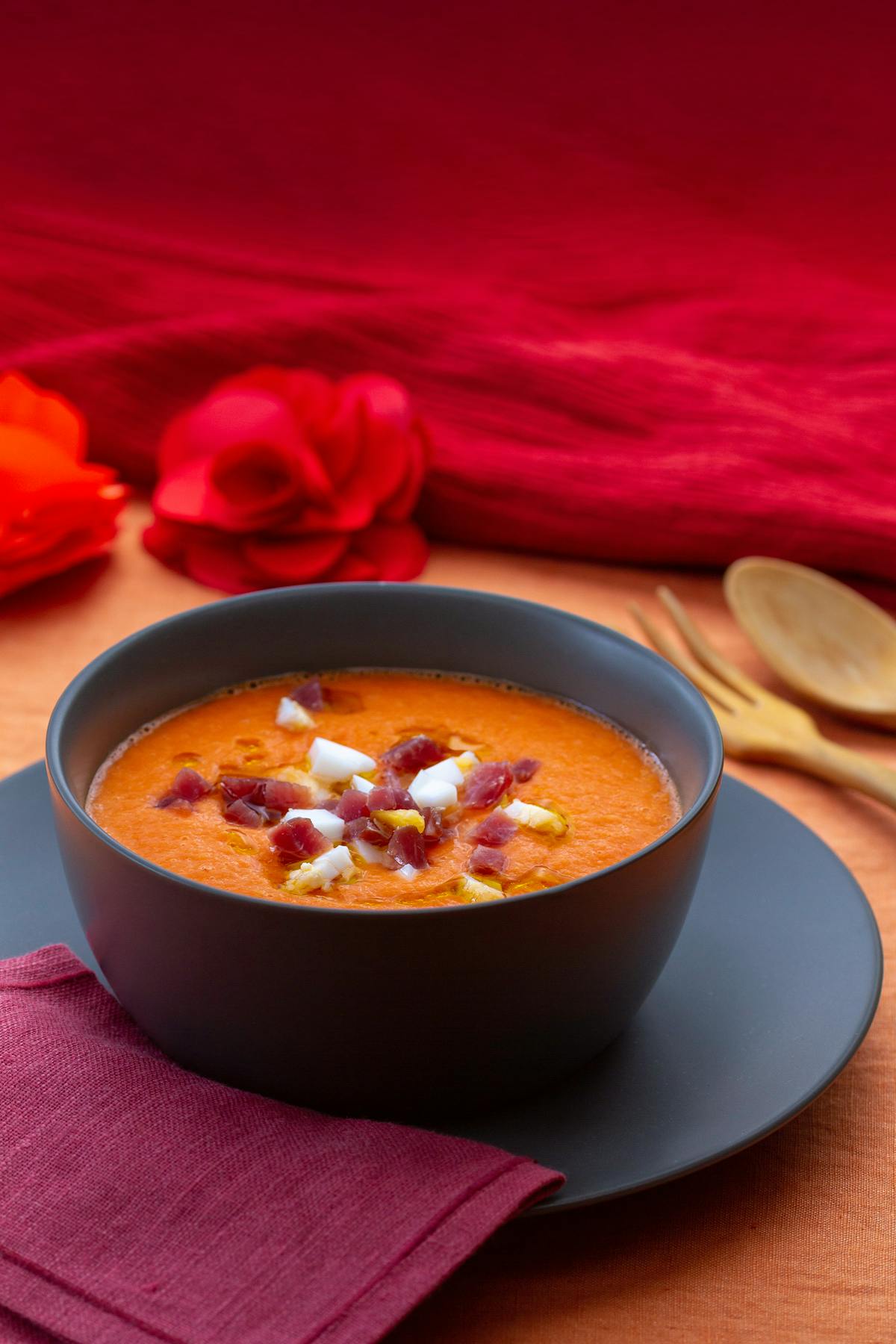 Salmorejo low carb