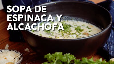 Sopa de espinaca y alcachofa