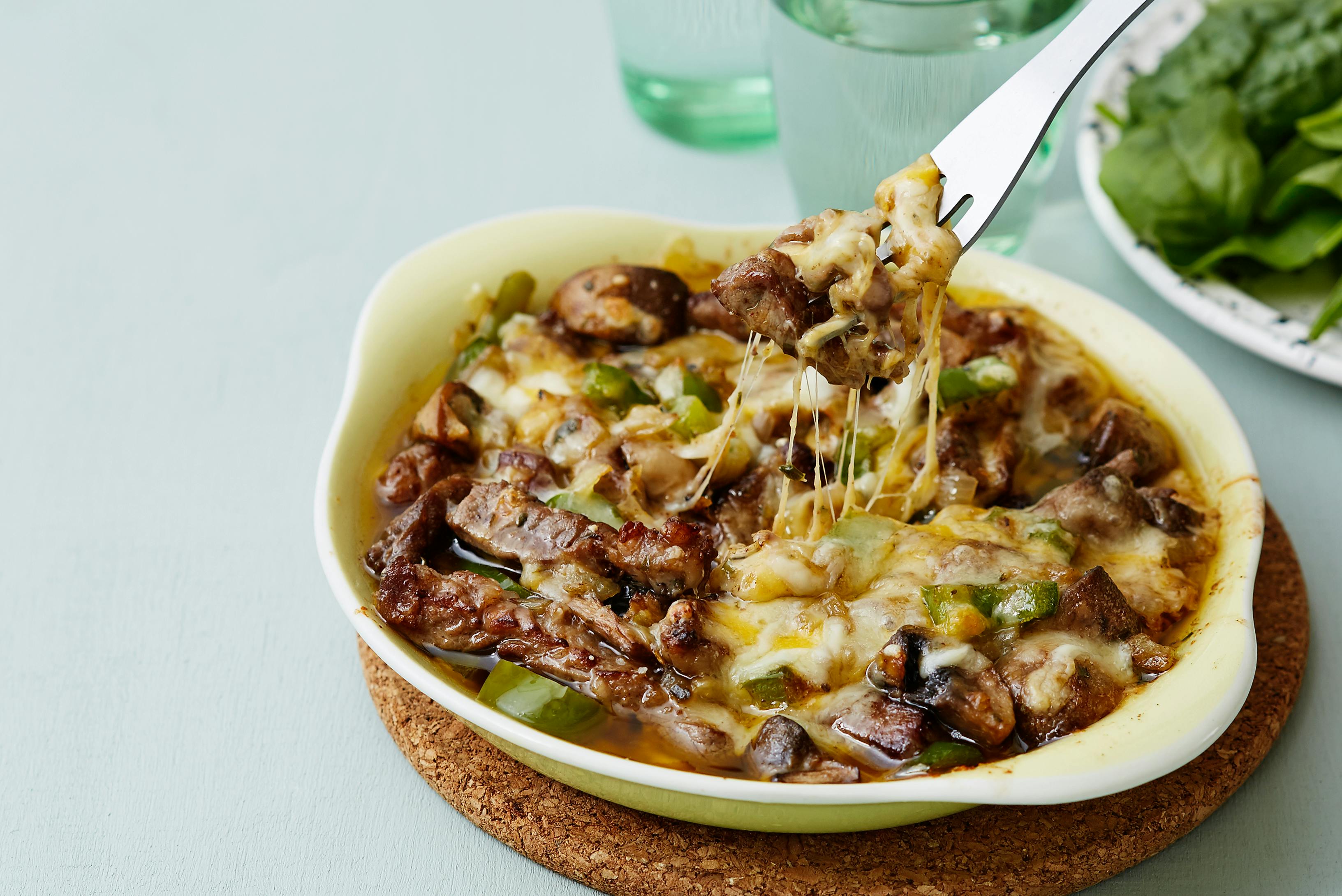 Cazuela keto de carne con queso
