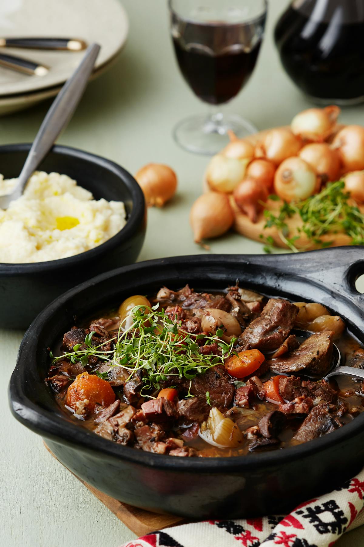 Boeuf bourguignon con puré de coliflor