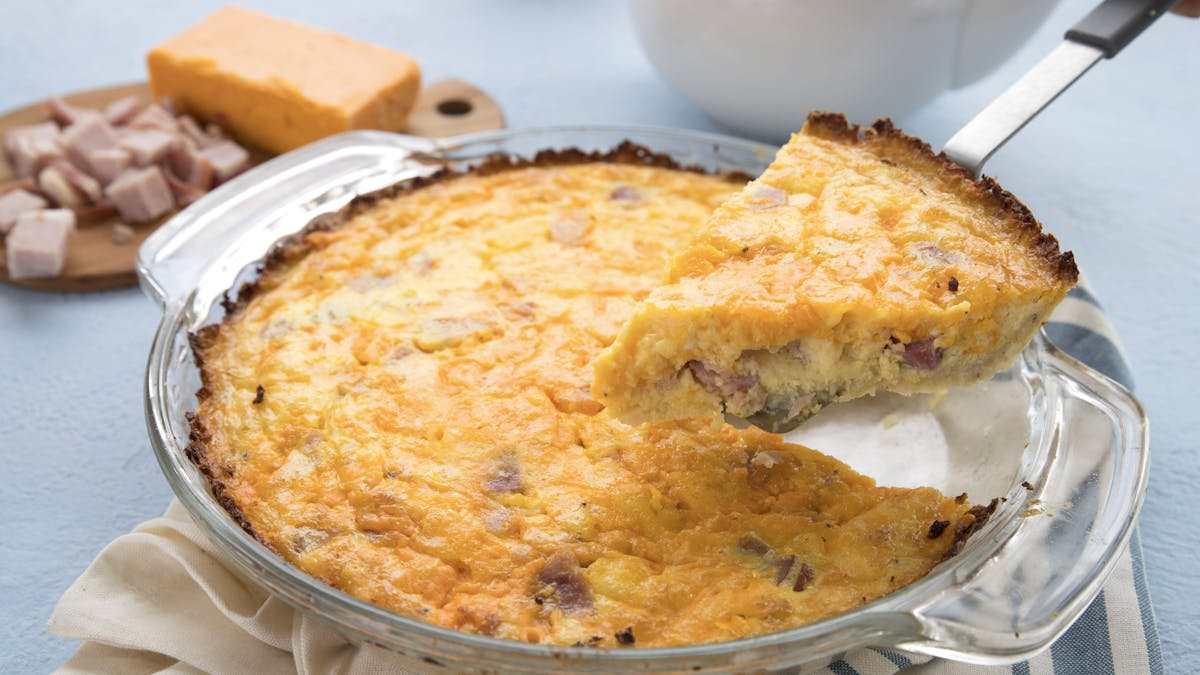 Quiche de jamón y queso con masa de coliflor