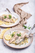 Caballa a la plancha con fondue de puerro