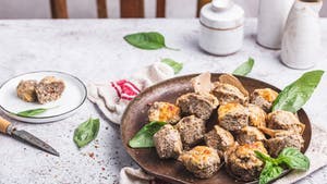 Muffins keto de pastel de carne