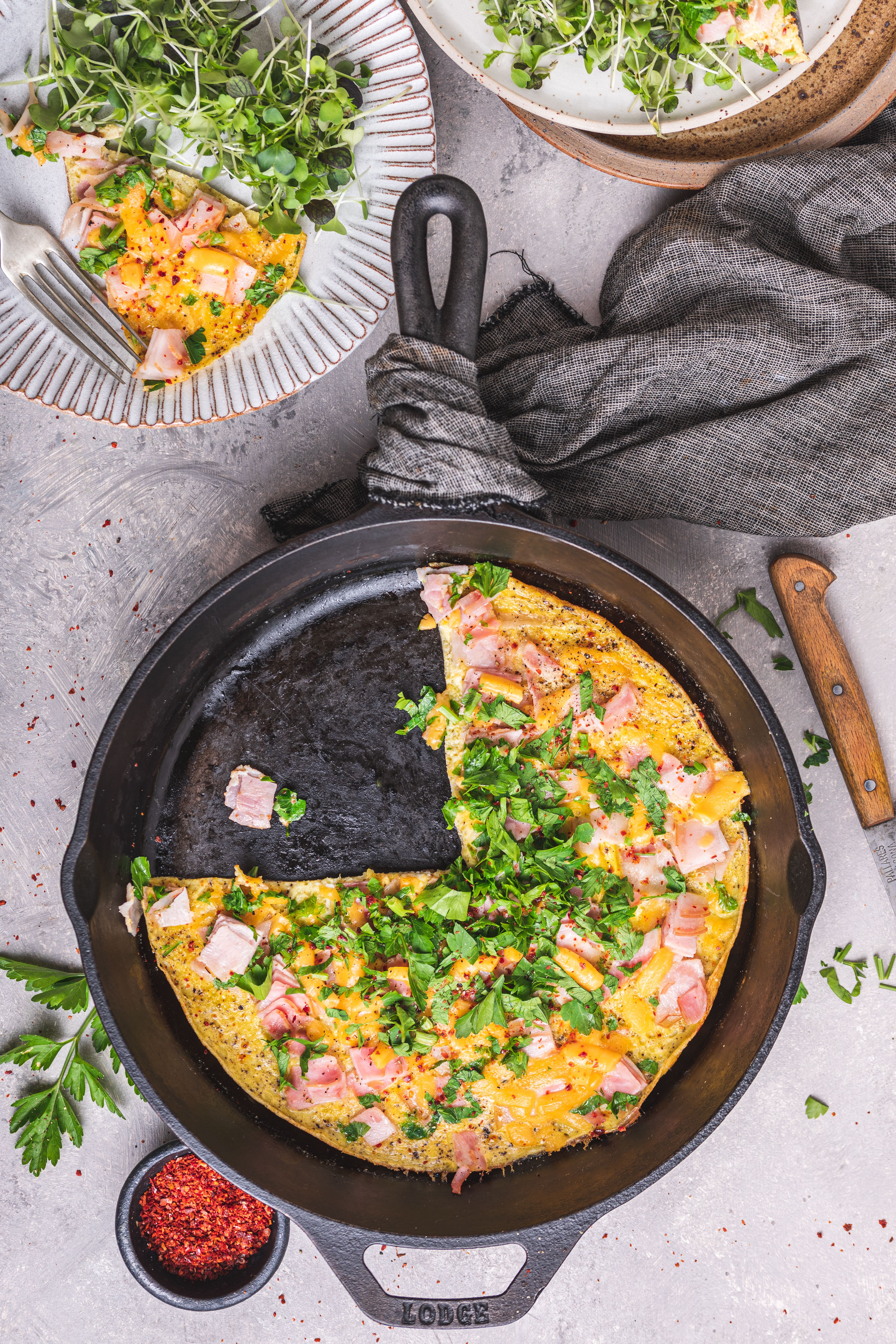 Omelette abierta con queso