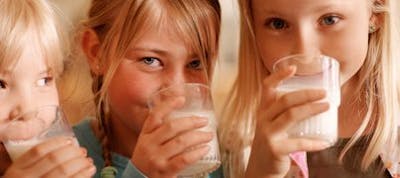Mjölk och barn Mjölk och barn