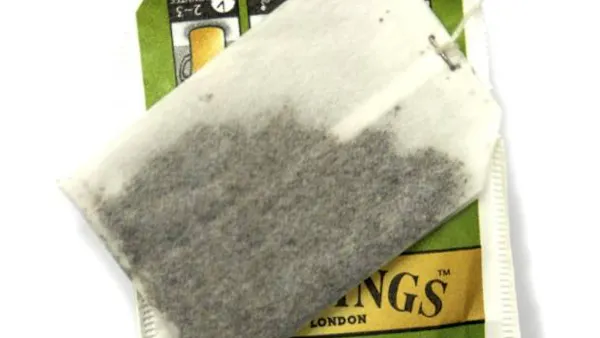 20 procent socker i påsar med grönt te