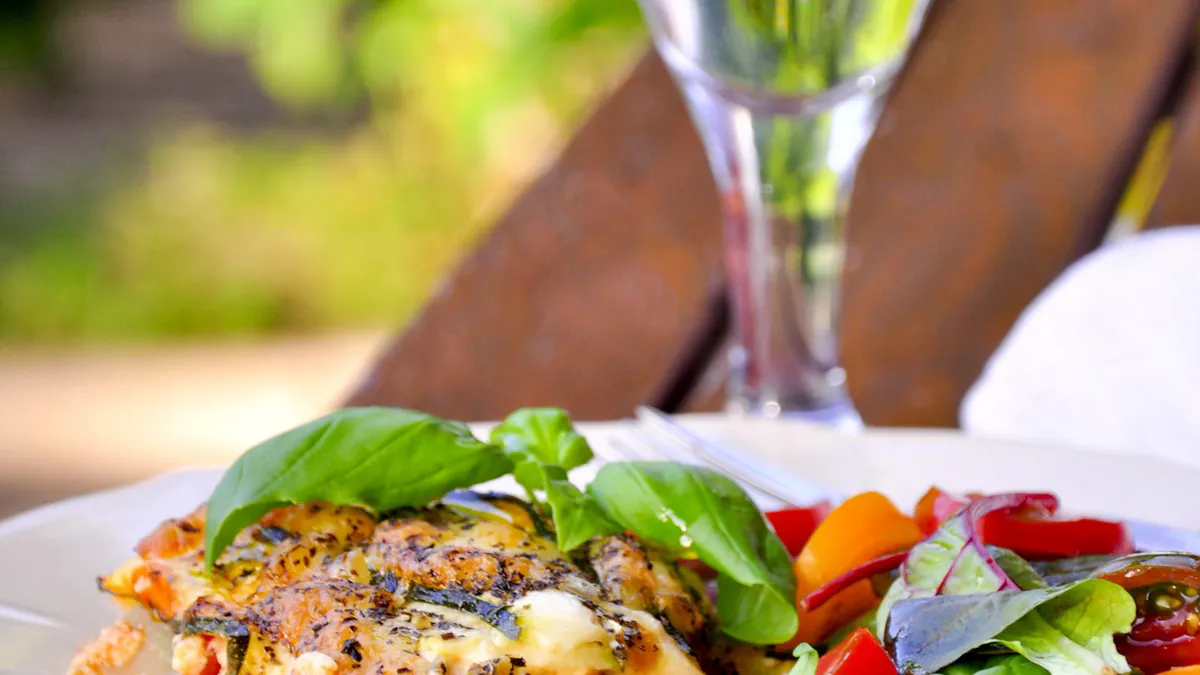 Jills söndagsmeny: Kardemummaostkaka, laxlåda och lasagne