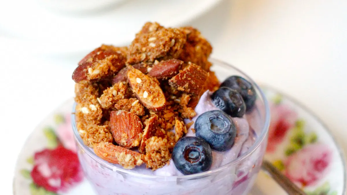 Fannys LCHF-frukost #7 – ingefära- och lakritsgranola