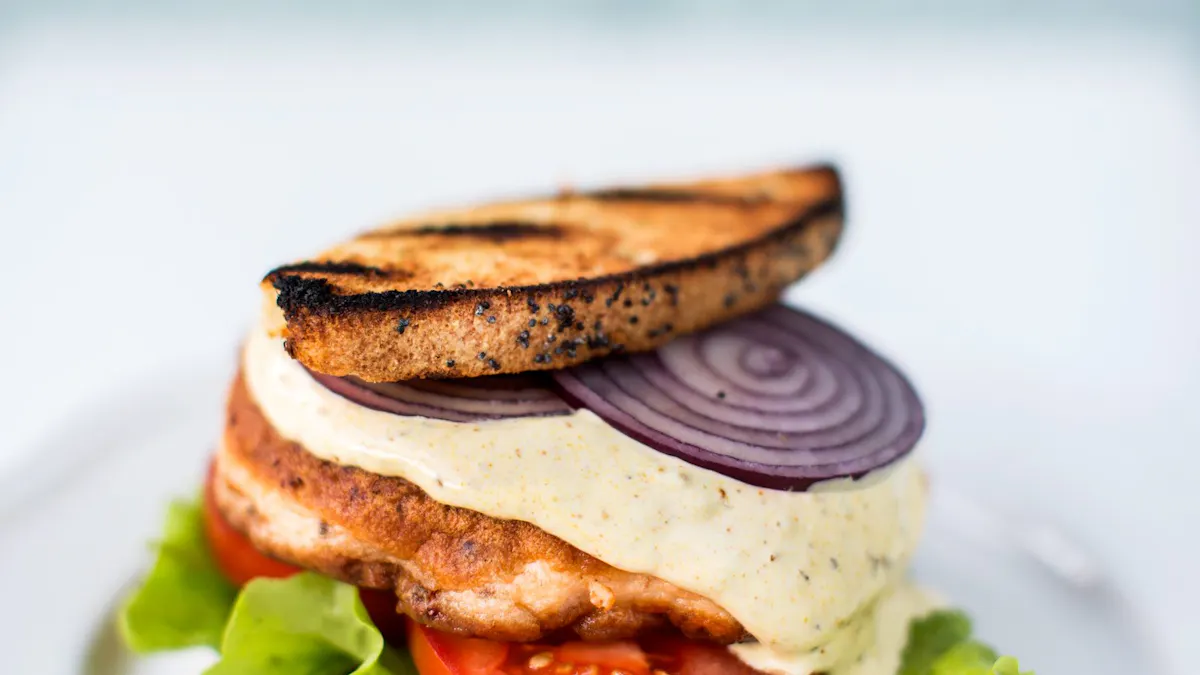 Åses LCHF-laxburgare med mangocurrydressing