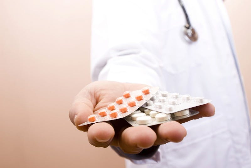 Giving-medicine-000002867967_Large-1600x1067