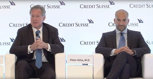 Professor Robert Lustig och dr Peter Attia diskuterar socker, fetma och att leva länge