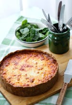 Köttfärspaj med kesotäcke