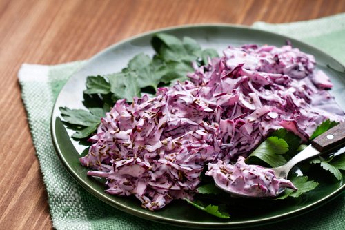Coleslaw på rödkål