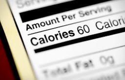 Därför är <strong>fasta mer effektivt</strong> än kaloriräknande