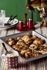 Örtig vitlökskyckling i ugn