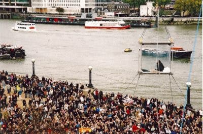 davidblaine2-768x507-400x264