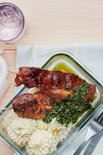 Spett med kålmos och salsa verde