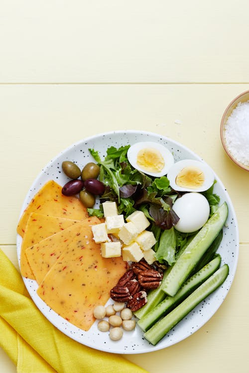 Plocktallrik med cheddar och nötter