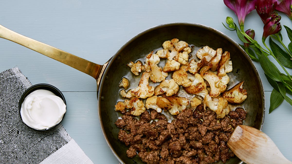 Nötfärs med smörstekt blomkål