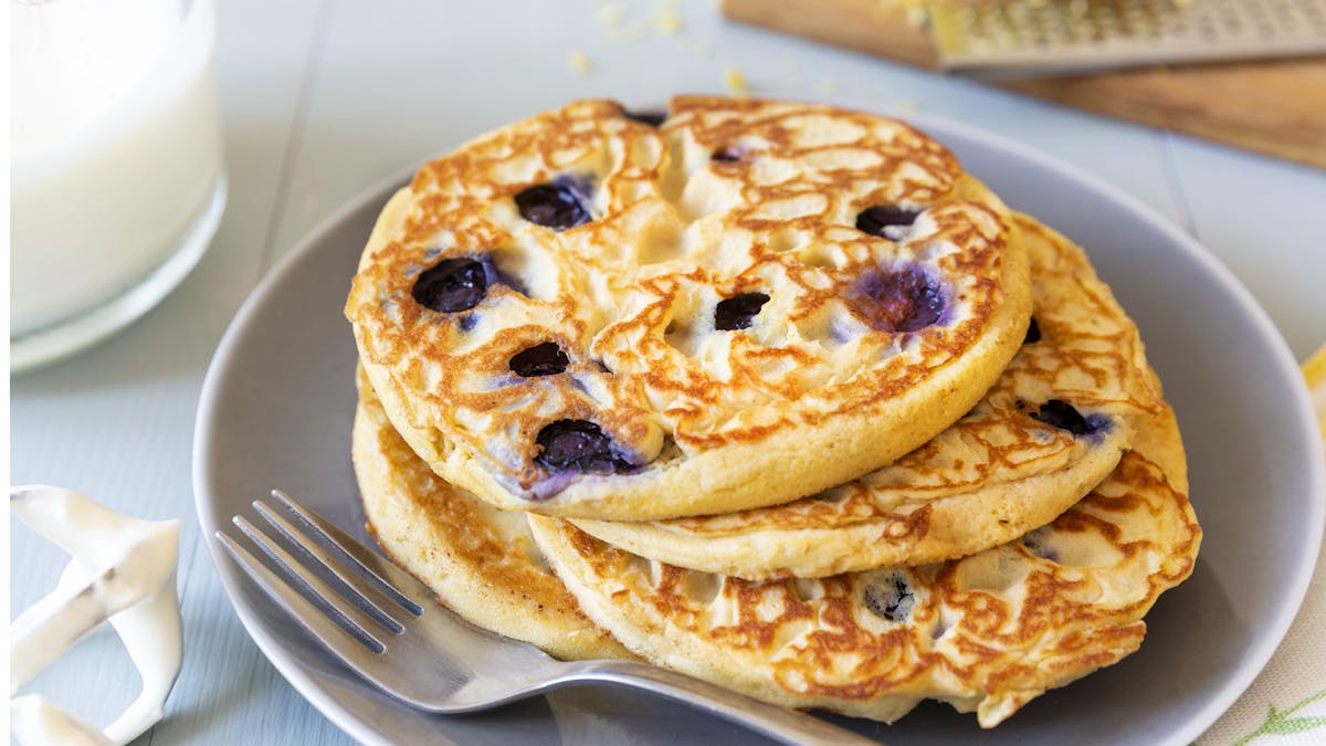 Glutenfria blåbärspannkakor