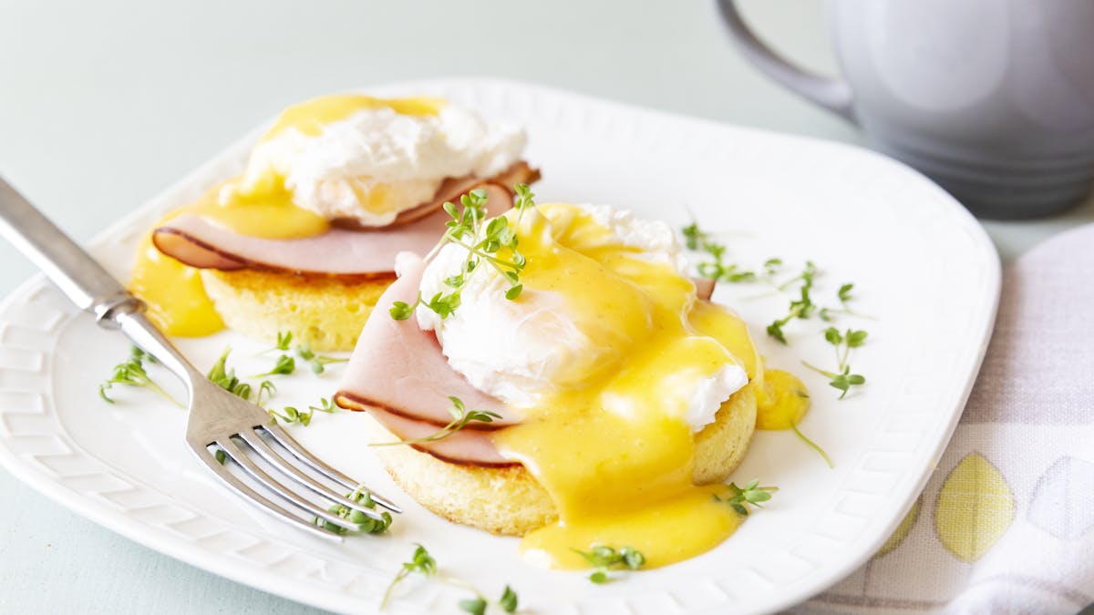 Ägg Benedict med muggbröd