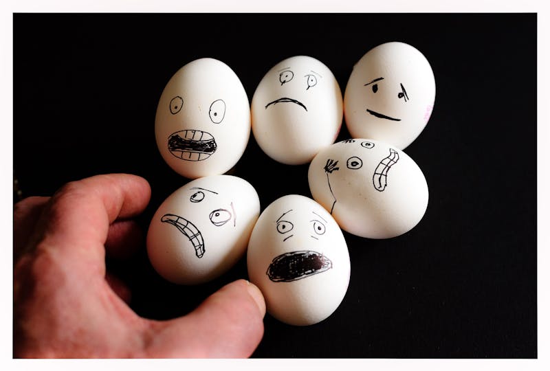 scared-eggs-2939061_1920