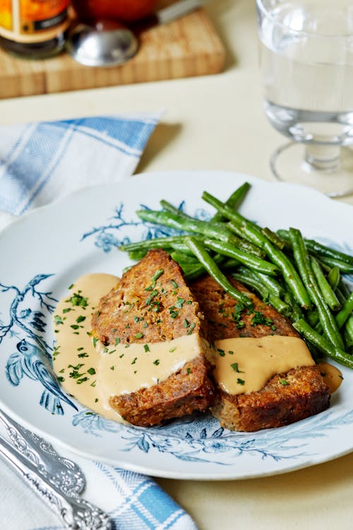Köttfärslimpa med haricots verts