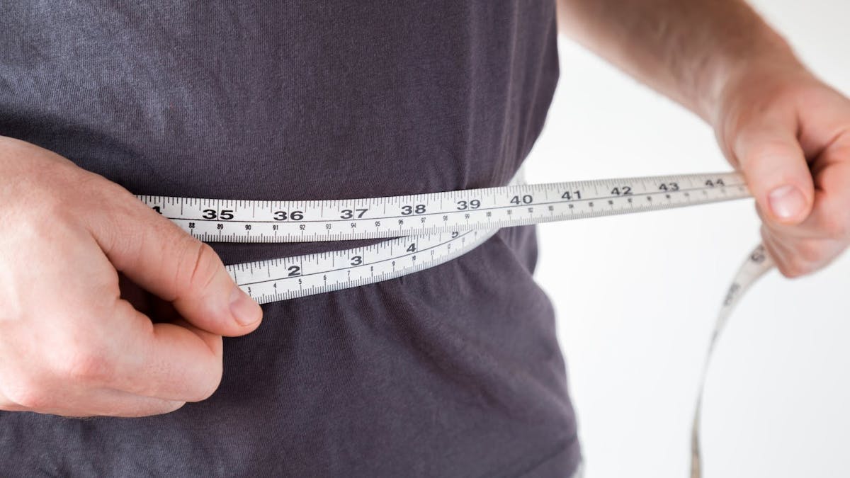 Ny översikt: kaloribegränsad ketogen kost är effektiv för viktnedgång