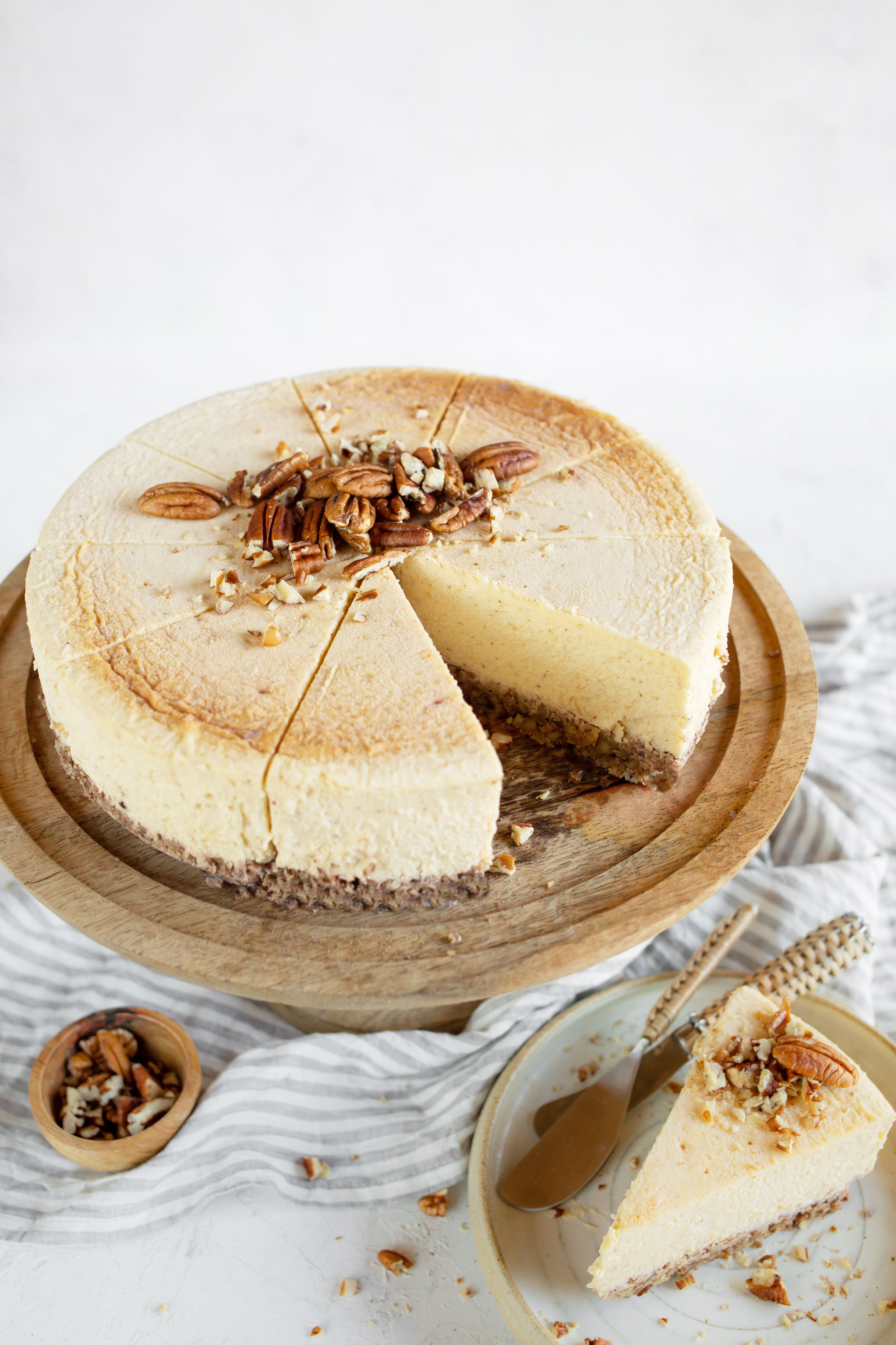 LCHF-cheesecake med pekanbotten