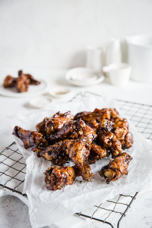 Sticky chicken wings