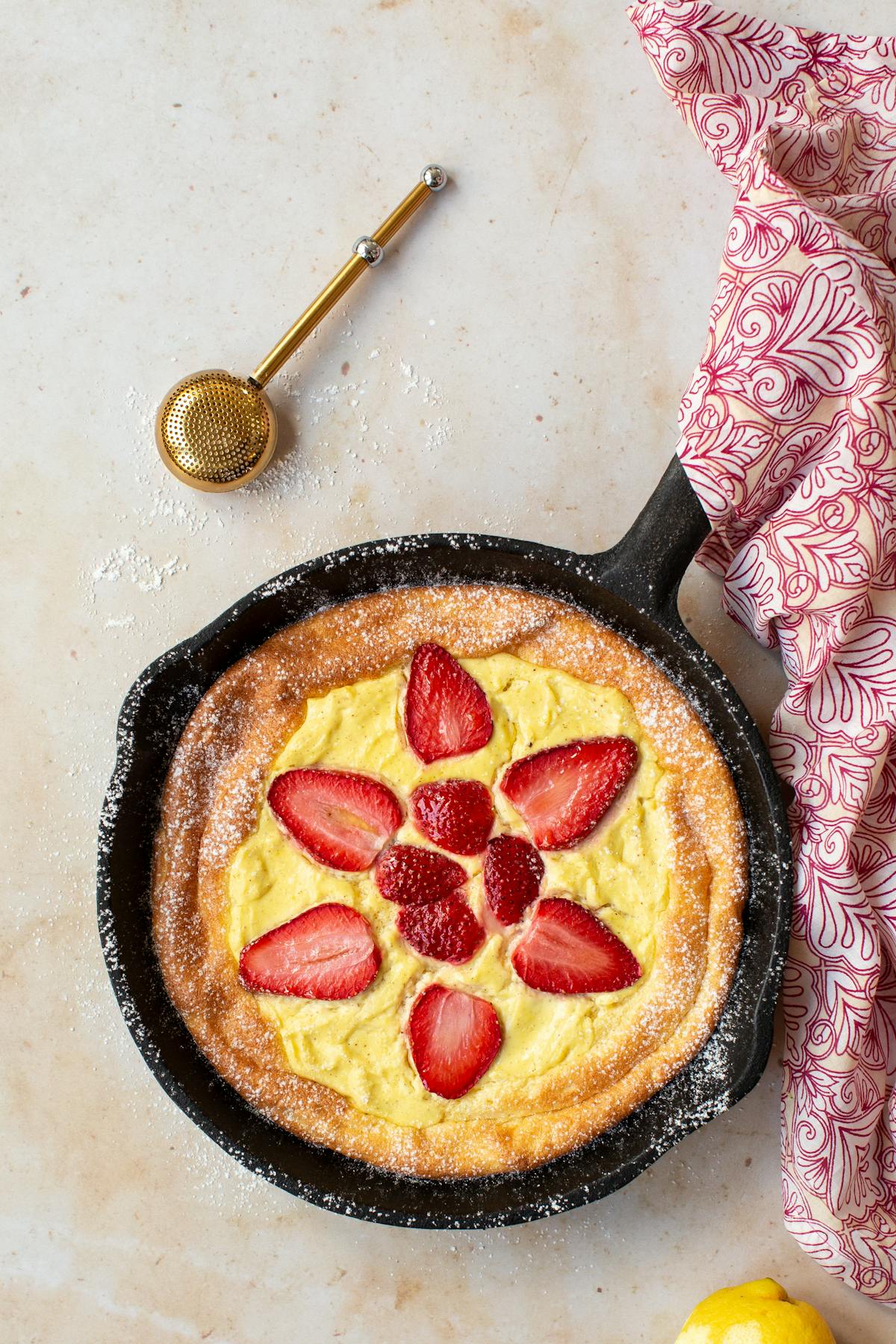 Jordgubbspannkaka à la LCHF