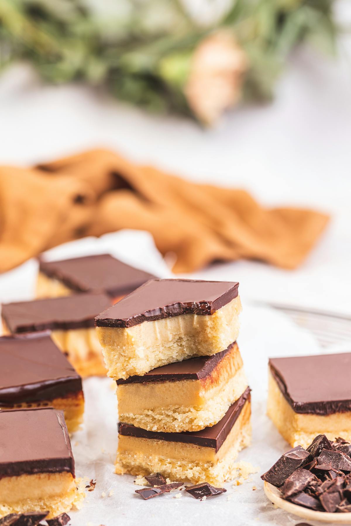 Sockerfria kola- och kokosrutor