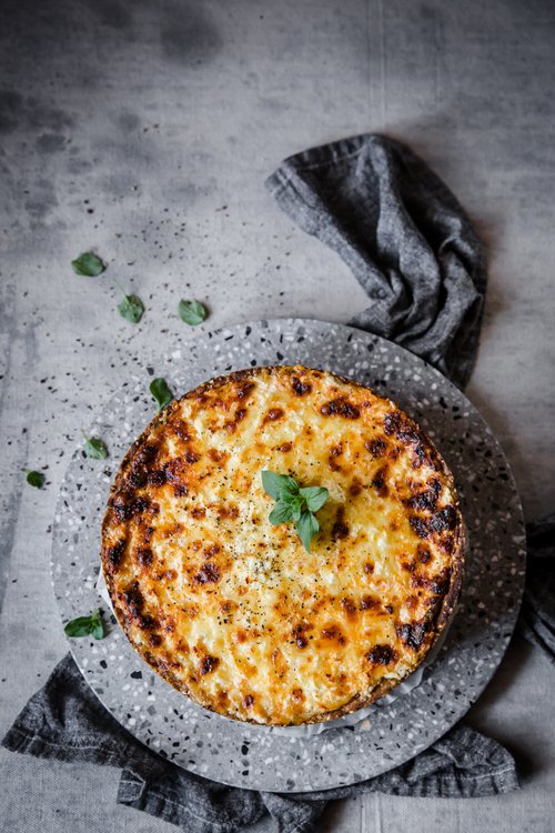 Köttfärspaj med kesotäcke