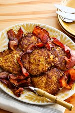 Kålrotsbiffar med bacon